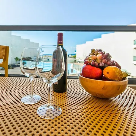 Ocean Waves 2 Apartman Cotillo